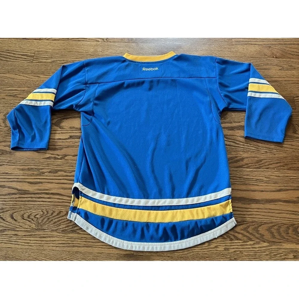 Vintage‎ Reebok St. Louis Blues Youth L/XL Hockey Jersey